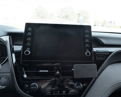 Mobile phone holder Toyota Camry from 2021-2024