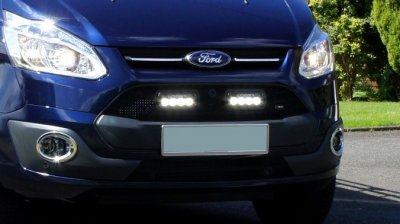 Center-Grill incl. 2 Lazer ST-4 for Ford Transit Custom 2013-