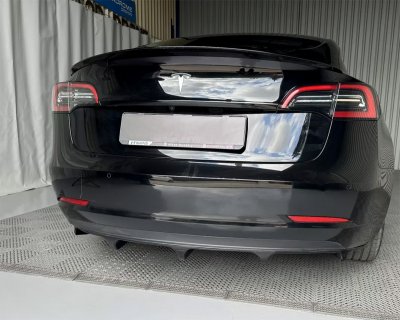 Diffuser Tesla Model 3 from 2017-2024