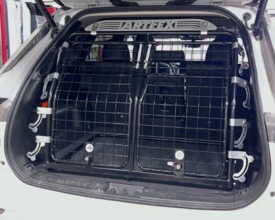 Dog gate for Peugeot 3008 from 2016-2024