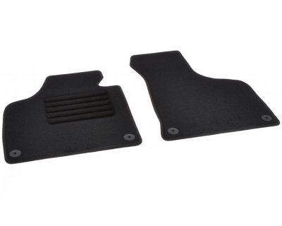 Sample image: Alpine A110 car mats from 2018-