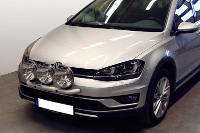 Extra light bracket in Aluminum for 3 extra lights for VW Golf Alltrack 2015-