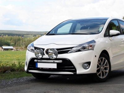 Aluminum extra light bracket for Toyota Verso 2013-