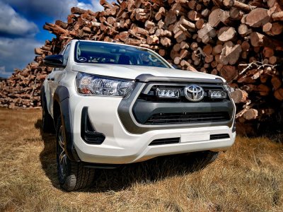 Extra light kit Lazer Toyota Hilux Legend/Hero from 2021-