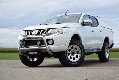Suspension lift 40 mm for Mitsubishi L200 2016-
