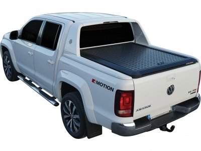 Volkswagen Amarok Aventura tonneau cover from 2017-2020