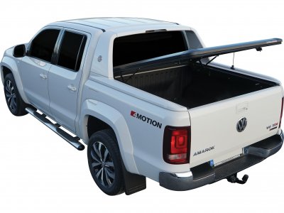 Volkswagen Amarok Aventura tonneau cover from 2017-2020