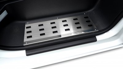 Footstep protection Volkswagen Transporter T7 from 2024 onwards | Stainless steel