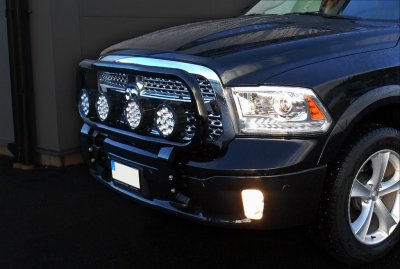 Stainless steel bull bar with black powder coating for 4 auxiliary lights for Dodge Ram 1500 2010-