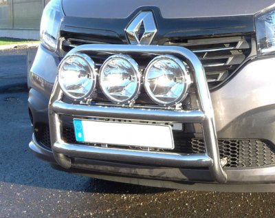Stainless steel bull bar for Renault Trafic 2015-