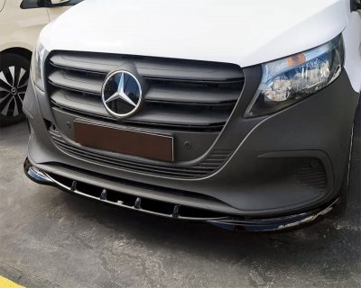Front splitter Mercedes Vito from 2024-