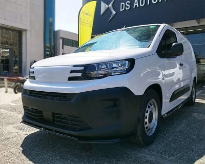 Front splitter Opel Combo 2024-