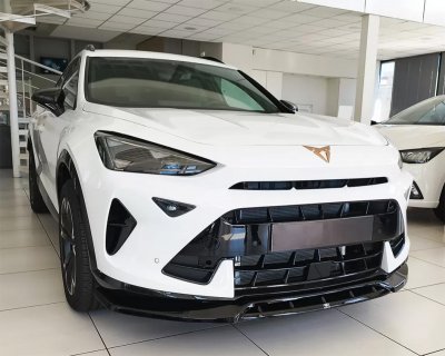 Front splitter Cupra Formentor from 2024-