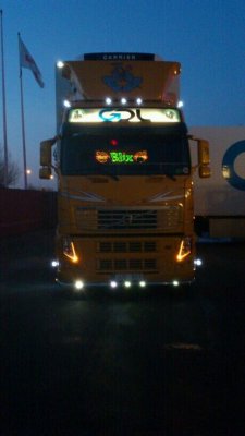 Yellow diodes for parking lights for Volvo FM/FH Version 3 (2008-2012)