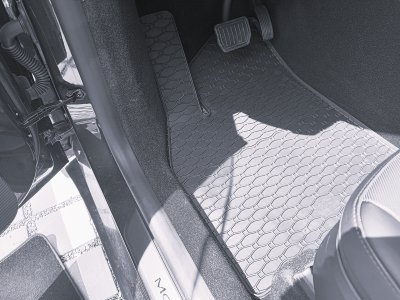 Floor mats Tesla Model Y from 2025 onwards