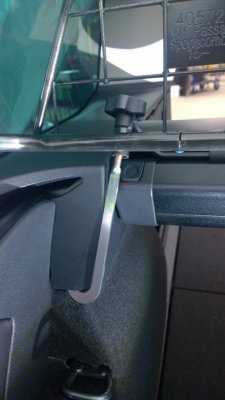 Dog guard Volkswagen Passat from 2015-2023