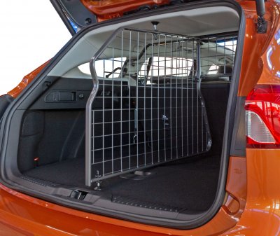 Dog guard and divider Ford Focus station wagon 2018-