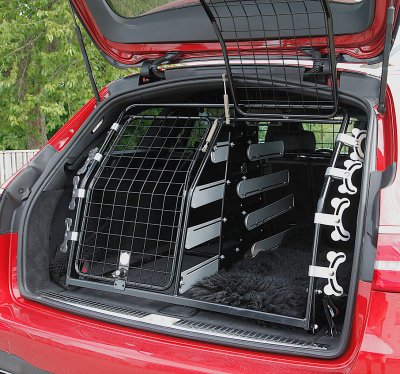 Dog gate Skoda Superb wagon from 2009-2015