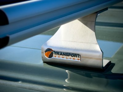 Sample image: 160 cm roof racks for the 2022 Nissan Primastar and later models