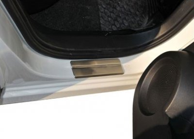 Entrance protection Toyota RAV4 from year 2013-2018