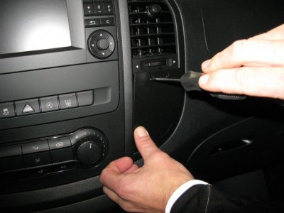 Button Mercedes Vito from model year 2014-2024