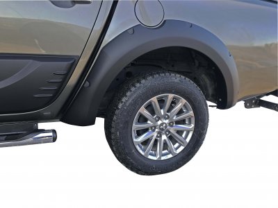 Fender flares Mitsubishi L200 from 2016-2019