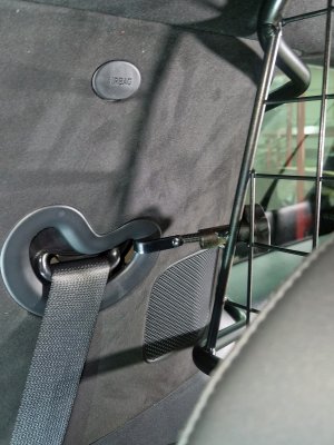 Dog guard Hyundai Santa Fe from 2024 onwards