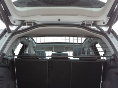 Dog guard Land Rover Discovery Sport from 2014-