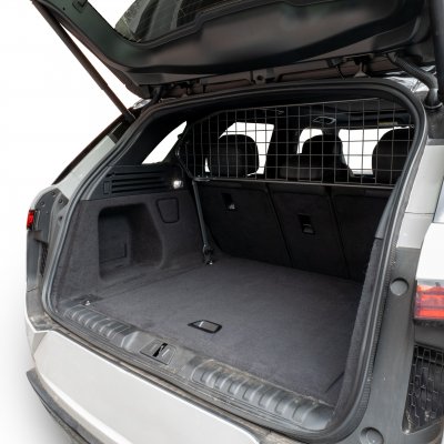 Dog guard Range Rover Sport from 2023- onwards