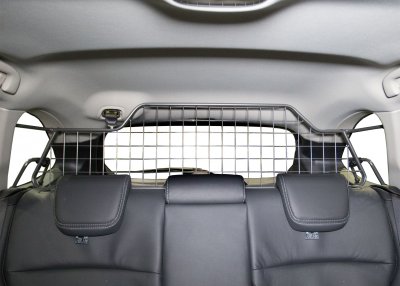 Dog guard Subaru Outback from model years 2016-2019