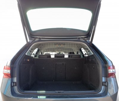 Dog guard Skoda Superb Station Wagon from 2016-2023