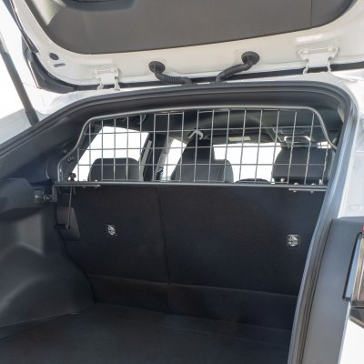 Dog guards Toyota bZ4X from 2022- onwards