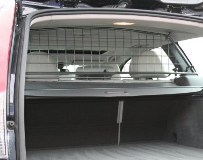Dog guard Volvo V50 from 2004-2012