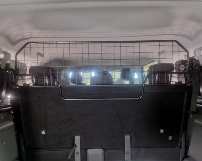 Dog guard for Volkswagen Caravelle T7 from 2024-