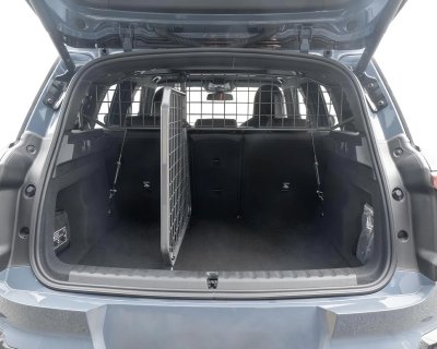 Travall Dog guard and divider Mini Countryman from 2024-