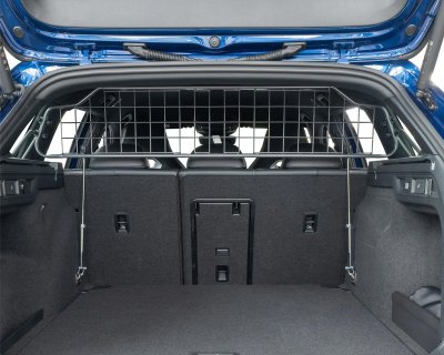 Travall Dog guard Skoda Superb 2024-