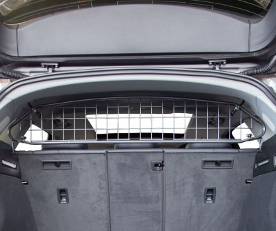 Dog guard Audi Q8 e-tron from 2019-