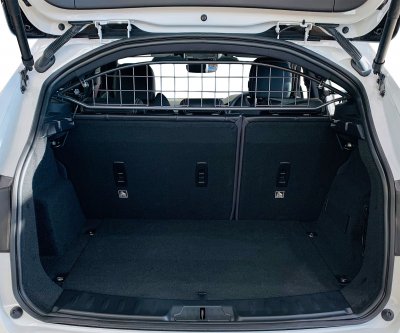 Dog guard Jaguar E-Pace from 2018-