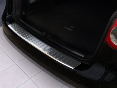 Rear guard Volkswagen Passat from 2011-2014