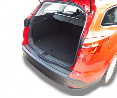 knuckle guards Ford Focus station wagon from model year 2011-2017