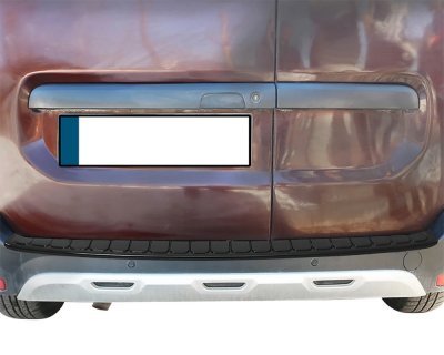 Rear guard Dacia Dokker 2013- | Gloss black