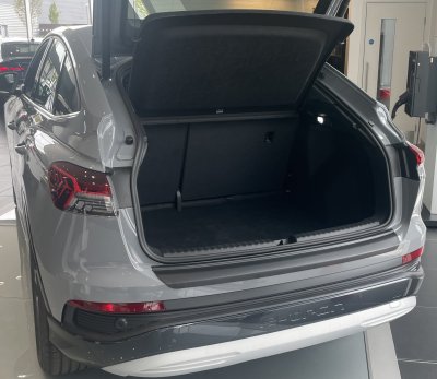 ABS plastic Rear Bumper Guard for Audi Q4 e-tron from 2021-