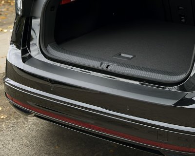 Rear guard Volkswagen ID.7 from 2024-