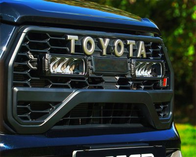 Grille kit Lazer Triple-R 750 Toyota Hilux GR Sport 2024-