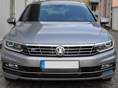 LED light bar Volkswagen Passat 2015-2023