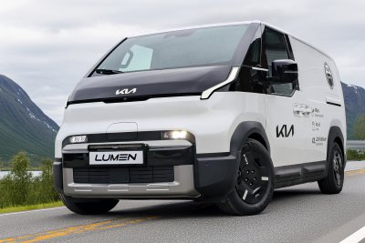 LED Light Bar Kit for Kia PV5 Cargo from 2025- | Lumen Helios CS20 Slim