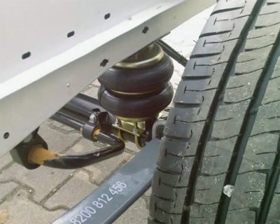 Auxiliary air suspension kit Nissan Interstar 1998-2010