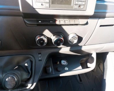 Auxiliary air suspension Renault Master 2010-2024