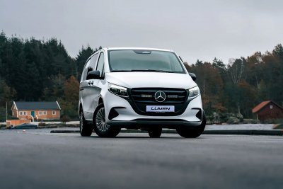 LED Light Bar Package 2x Lumen SQ16 Mercedes Vito from 2024 onwards