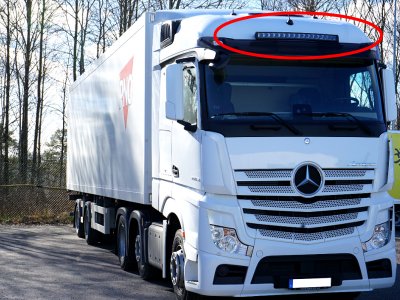 LED ramp for mounting above the sun visor for Mercedes Actros MP4 2011-